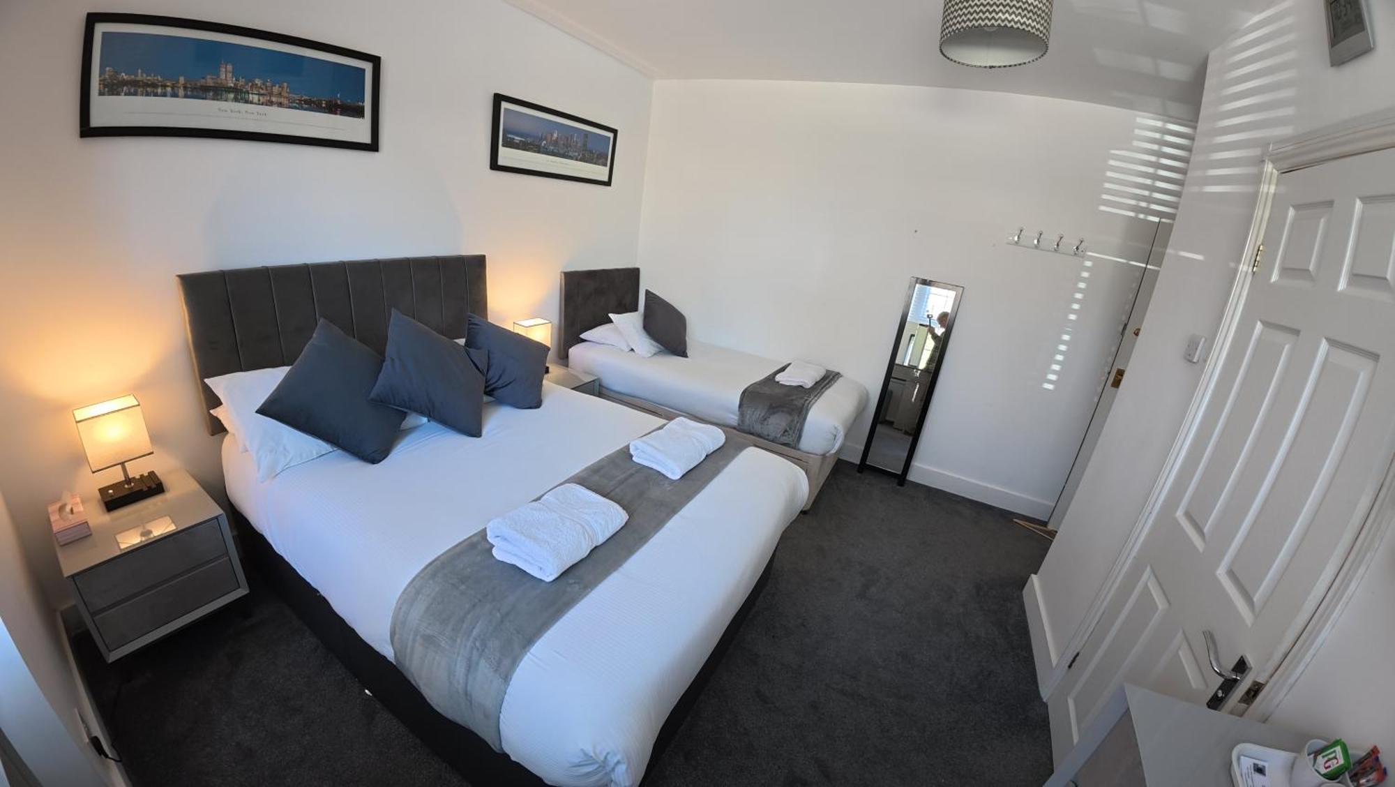 Oakhurst Gatwick B&B Кролей Экстерьер фото